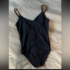 Everlane Black V-Neck Sleeveless Bodysuit